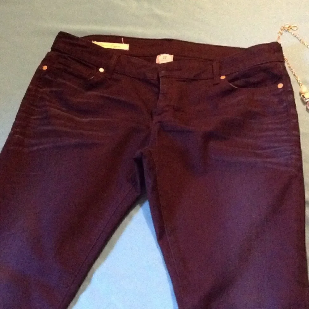 Ladies denim leggings in size 17 by Decree